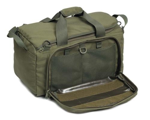 Savotta Keikka 30L Duffel Bag. Zippered side pouch for A4 / letter sized documents and organizing of smaller items.