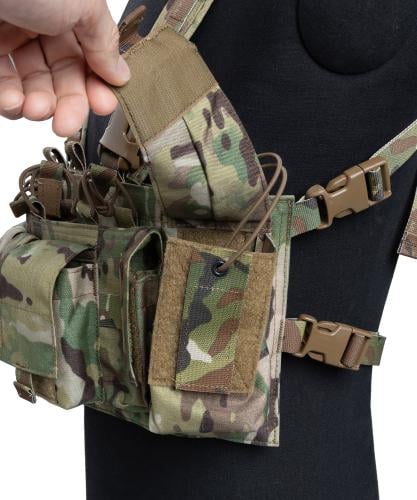 Mayflower UW Chest Rig Gen IV, MultiCam. GP/radio pouch with a flap and adjustable retention.