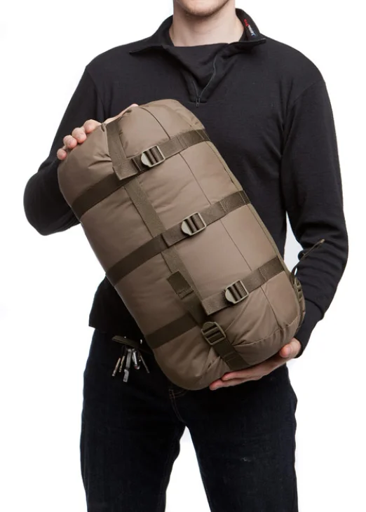 BW Carinthia Defence 4 sleeping bag, surplus - Varusteleka.com