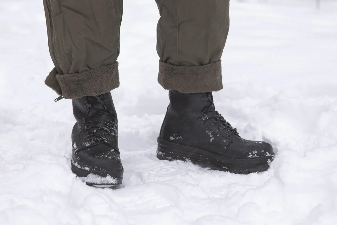 Swiss combat boots hotsell