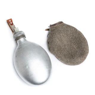 The cover does come off but it's not intended as a pouch.