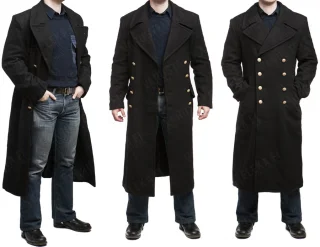 This person is 175 cm tall with a 96 cm chest, the greatcoat is size 46