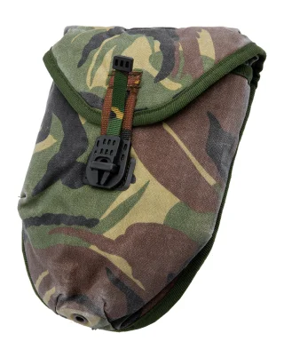 Hollantilainen MOLLE-kenttälapiotasku, DPM / Woodland, ylijäämä
