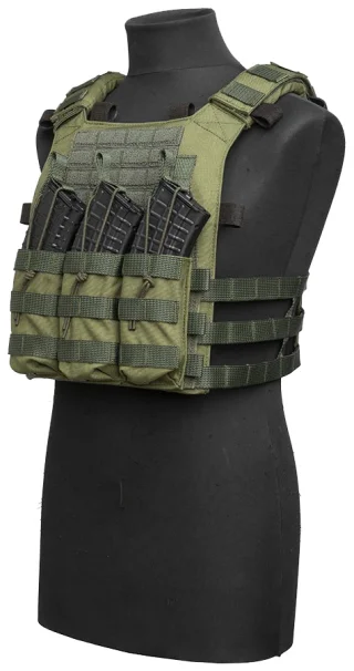 Less minimalistic PC18 consisting of the plate bags, PALS cummerbund, 3xRK front panel and shoulder pads.