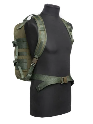 Shoulder straps sold separately.
