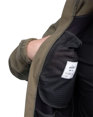 Effektive Belüftung durch Netztaschen.