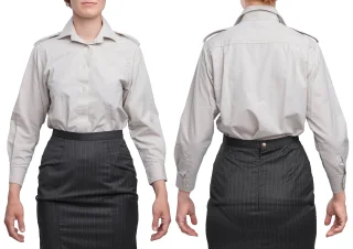 This bundle can also have women's shirts.