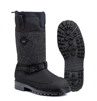 Good traction with a rubber sole that doesn't get stiff easily.