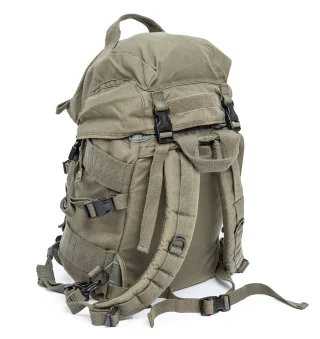 Anatomically shaped and padded shoulder straps and even a small hip belt to reduce weight on the shoulders.