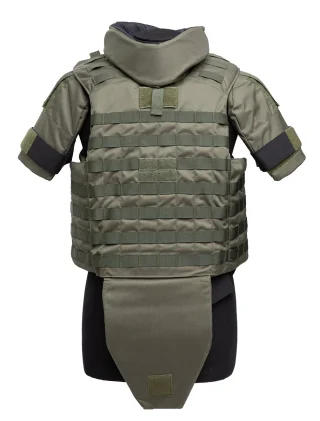 Comes with a full kit of shoulder guards, neck guard, and a groin protector.
