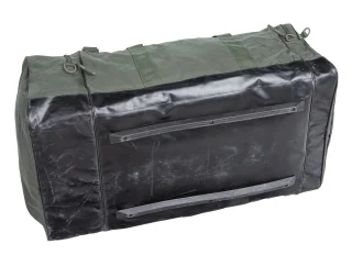 Kunststoffverstärkungen an der Unterseite.