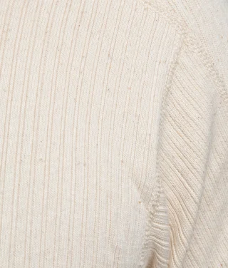 Ribbineule, elikkäs tämmöisiä hoikentavia pystyuria.