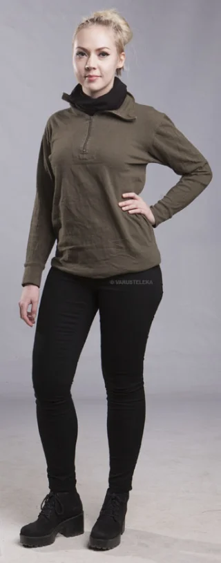 Yes, it can be worn by women too! Just remember, these are men's sizes.