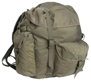 The shoulder straps are not included