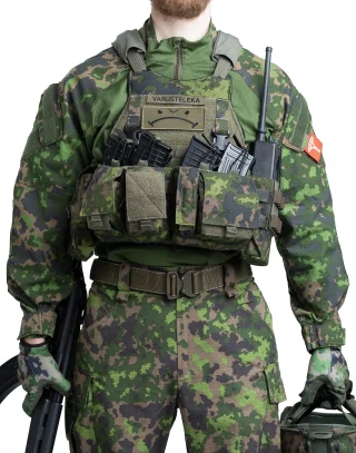 Chest rig panel attached to the SCARAB LT Plate Carrier with SwiftClips.