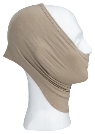 Head circumference 57 cm