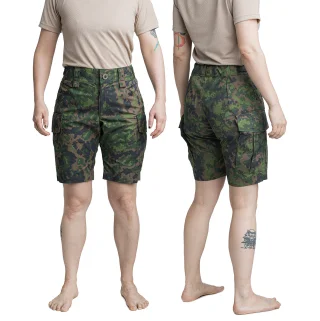 Modellgröße 170 cm, Taillenumfang 72 cm, Hüftumfang 100 cm. Trägt Größe: Small.