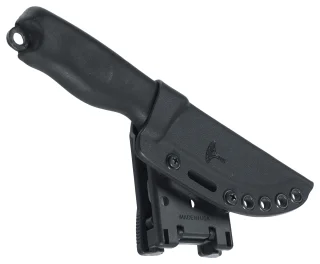 Der Jääkäripuukko 85 und der Blade-Tech Tek-Lok sind separat erhältlich.