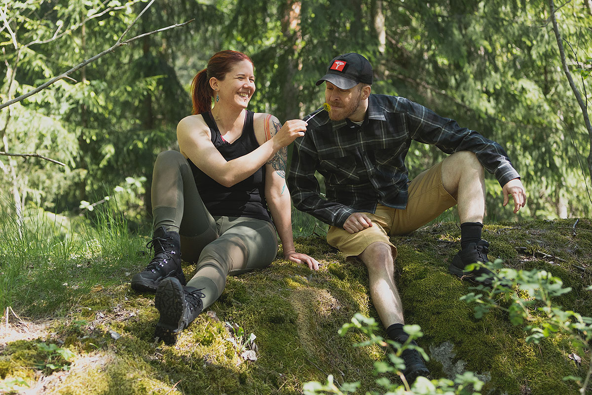 Särmä adventure leggings and light wool shirt