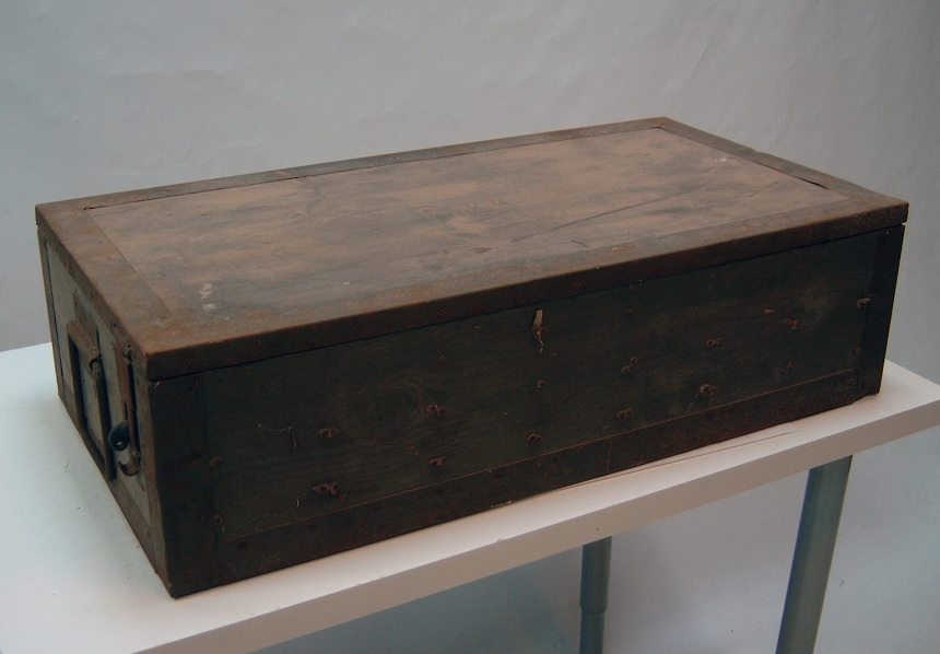 Wehrmacht artillery accessory crate, surplus Wehrmacht artillery accessory crate, surplus
