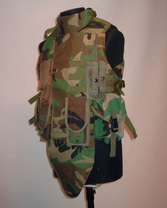 US IBA with pouches, Woodland, repro, surplus US IBA with pouches, Woodland, repro, surplus