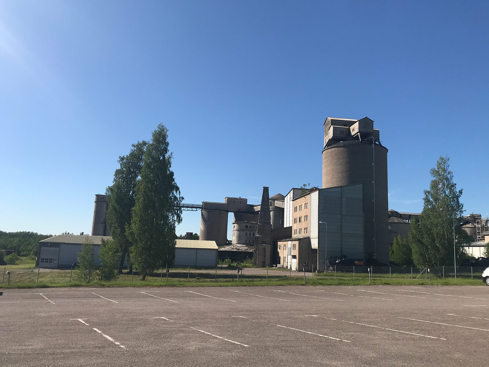 Löytyyhän Suomesta urbaaniin selviytymiseen sopivia paikkoja