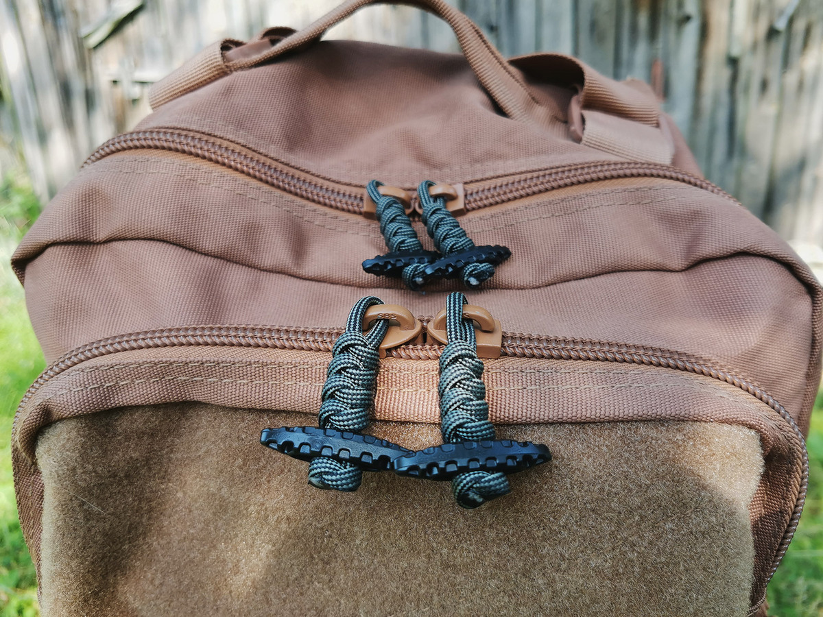 Brown Särmä Assault Bag with DIY zipper pulls