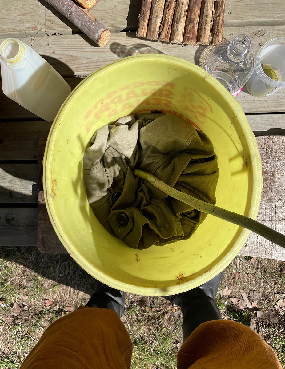 The coat is soaked in the oil/turpentine mix. The coat is soaked in the oil/turpentine mix.