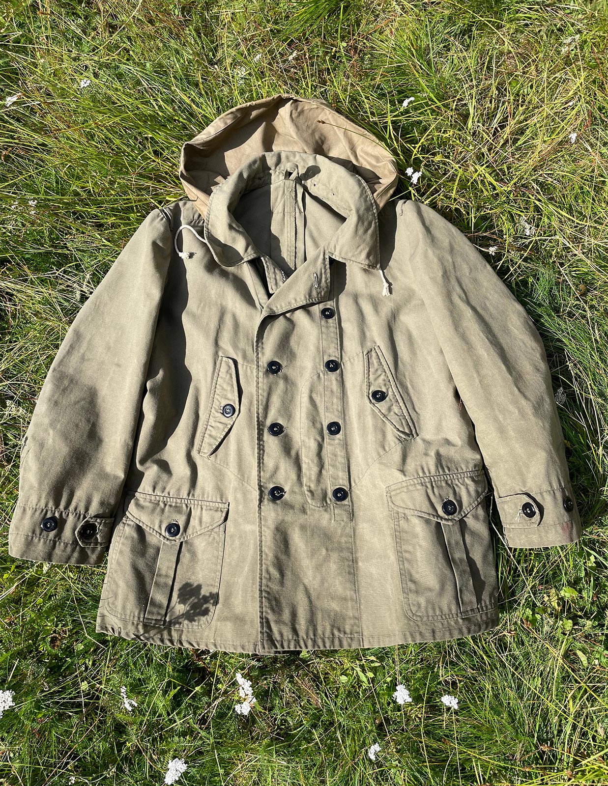 Ready. Not easy to show in the photo, but the lower half is notably stiffer and a bit darker. I also added a button-on hood on the jacket. Ready. Not easy to show in the photo, but the lower half is notably stiffer and a bit darker. I also added a button-on hood on the jacket.