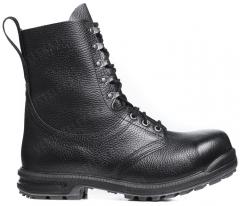 Swedish M90 combat boots.