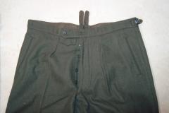 NVA wool trousers, old model. No belt loops.