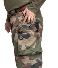 French Felin T4S2 Combat Pants, Surplus. Folding mouth and Canada-style buttons on the cargo pockets.