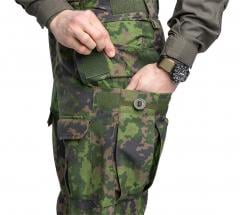 Särmä TST L4 Combat Pants. Two large, pleated cargo pockets. The flap can be closed with hook-and-loop, a button or both!