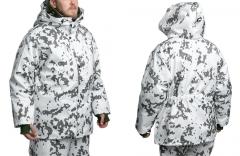 Särmä TST M05 snow camo jacket. Model's size 175 / 100 cm (Medium Regular), wearing size Medium Regular (750) jacket, with winter weight clothing underneath.