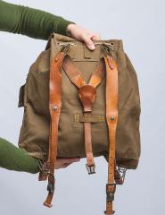 Czech Y-straps, leather, surplus. Attached to the M60 backpack.
