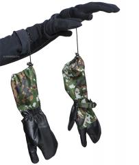 Särmä TST mittens w/ trigger finger.