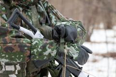 Särmä TST mittens w/ trigger finger.