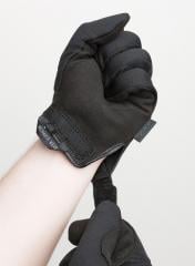 Mechanix Pursuit CR5 Cut-Resistant Gloves. 