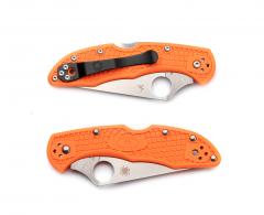 Spyderco Delica 4 Folding knife. The FRN scales feature Spyderco's patented Bi-Directional Texturing to keep your hand from slipping.