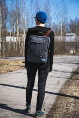Jämä wool backpack.