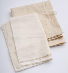 Washing textiles