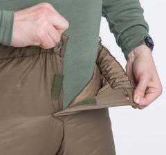 Särmä TST L3 Loft Pants. Fly with 25 mm slotted button and hook-and-loop.