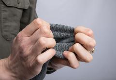 Swiss wool mittens with trigger finger, surplus.
