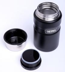 Thermos Stainless King 710 ml (24 oz). 