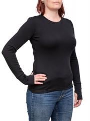 Särmä Women's Merino Shirt. Person height / chest: 176 / 96 cm, shirt size: Medium.