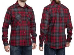 Särmä Wool Flannel Shirt. Model's measurements 175 / 100 cm, worn size Medium Regular.
