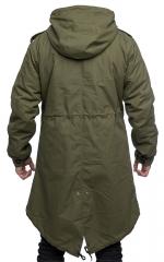 Särmä Windproof Fishtail Parka. Model: 175 cm tall, 75 kg
Parka size: Medium Regular