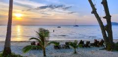 Christmas Holiday In Thailand With A Light Pack