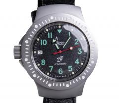 Russian Ratnik 6e4-1 watch, Digiflora. The hands and dots behind the numbers glow in the dark. Thanks, Radium!