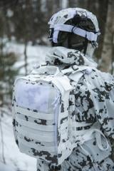 Särmä TST CP10 Mini Combat Pack w. Padded Shoulder Straps. The pack with flat straps is available in M05 Snow Camo.